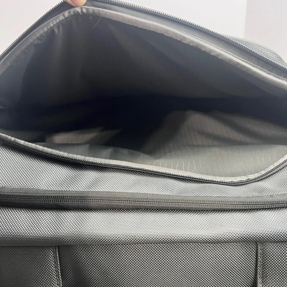 Tumi T-Tech Rolling Garment Bag Grey Ballistic Nylon Suit Carrier 6730MST